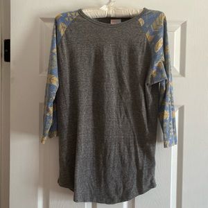 LulaRoe Medium Randy Top